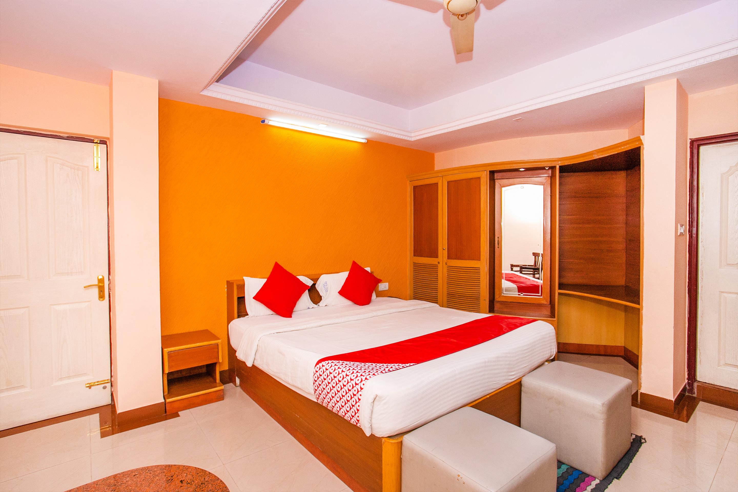 Oyo 331 Hotel Skanda Shelters บังกาลอร์ ภายนอก รูปภาพ