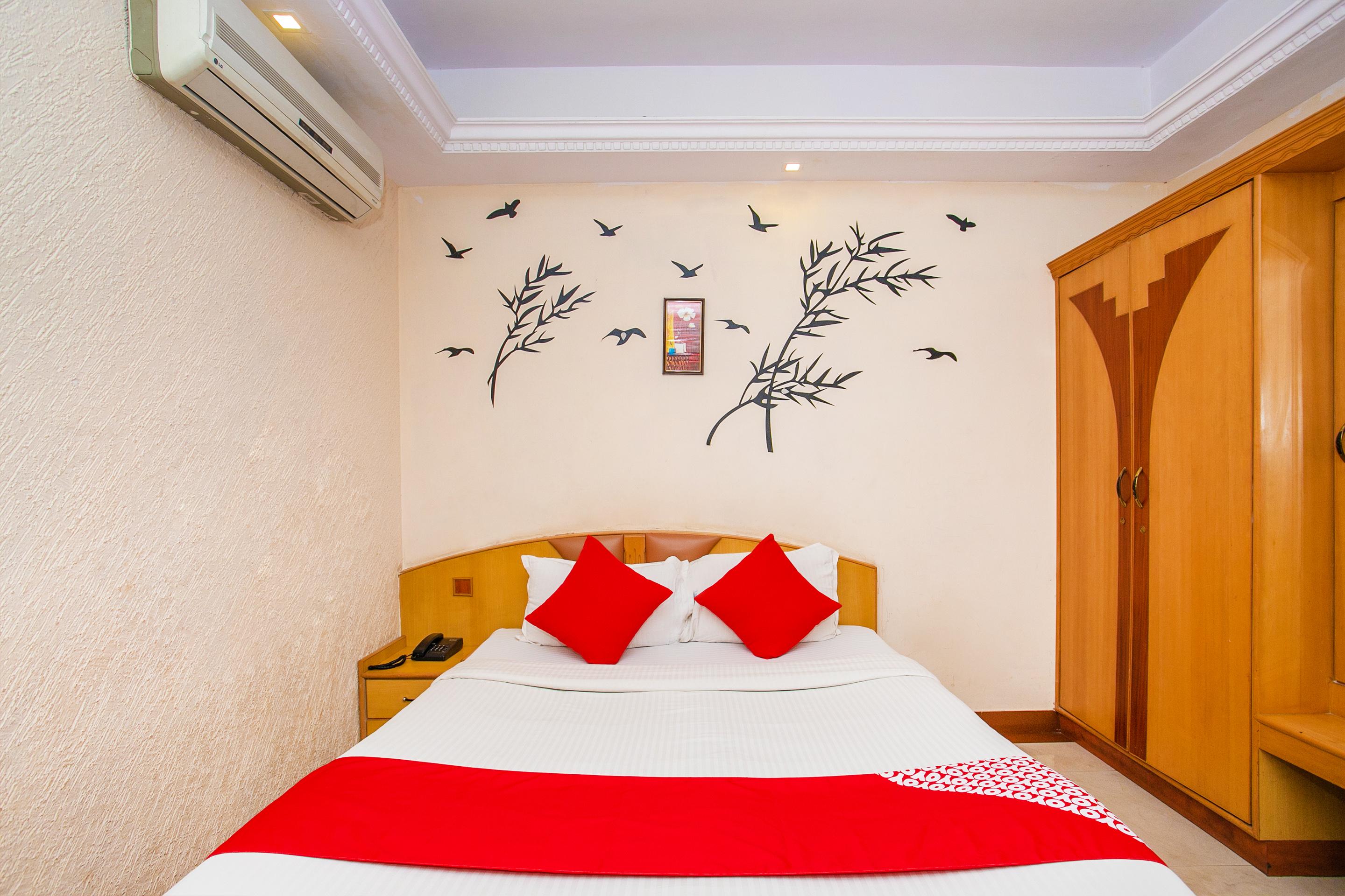 Oyo 331 Hotel Skanda Shelters บังกาลอร์ ภายนอก รูปภาพ
