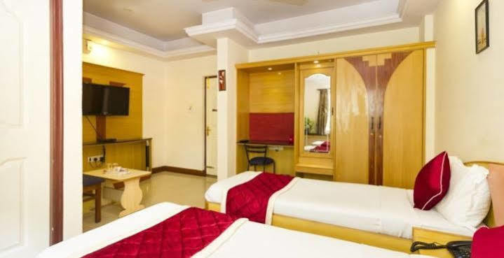 Oyo 331 Hotel Skanda Shelters บังกาลอร์ ภายนอก รูปภาพ