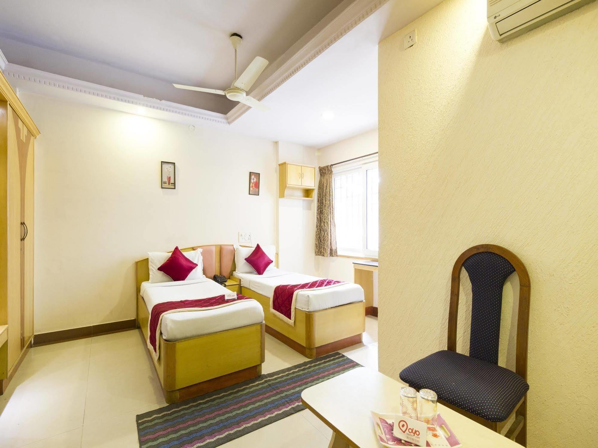 Oyo 331 Hotel Skanda Shelters บังกาลอร์ ภายนอก รูปภาพ